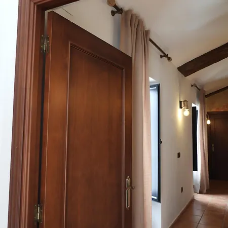 Apartamento Turístico Vasco Núñez De Balboa *